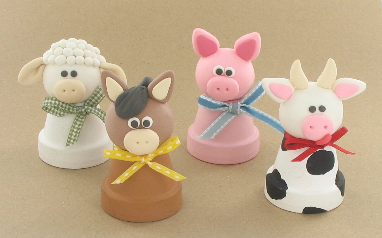 Bake Shop Light™ Friendly Farm Characters